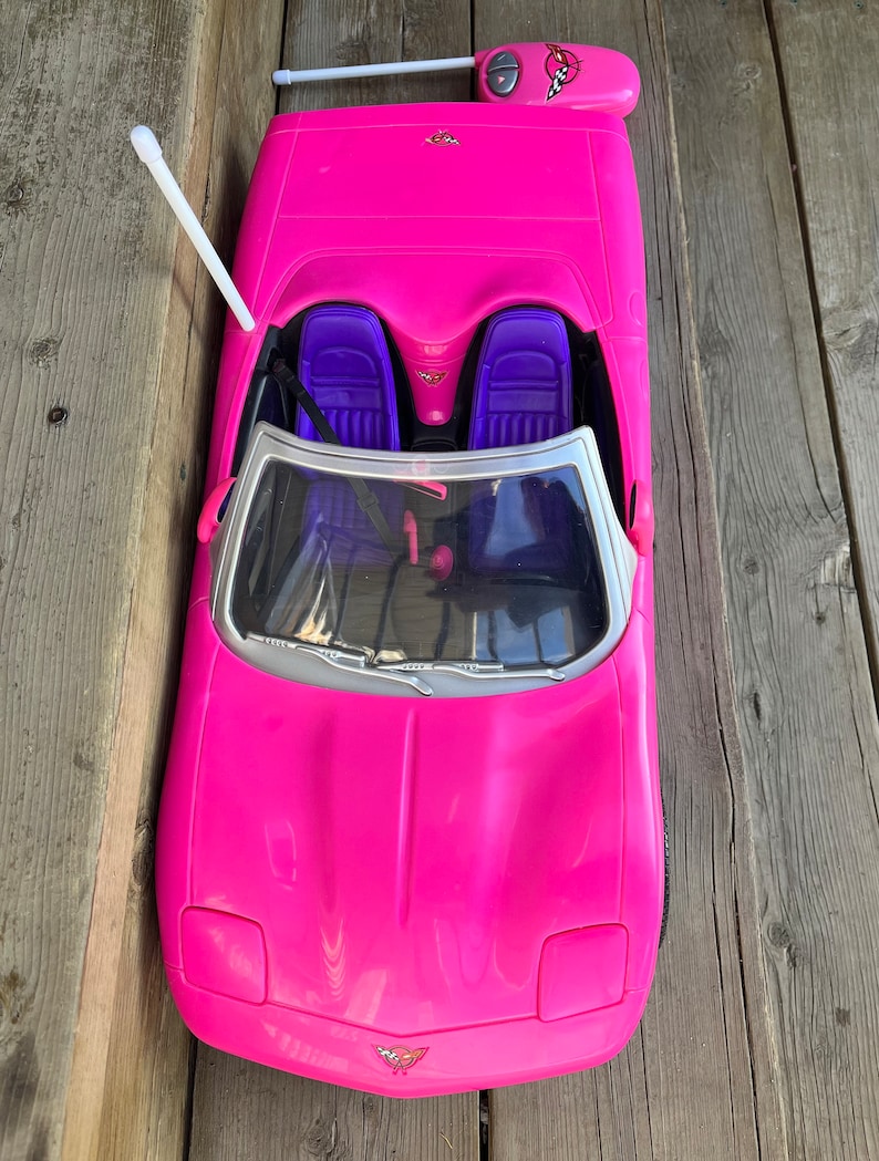 Vintage 2001 Mattel Hot Pink Barbie Doll Car Remote Control Battery Toy