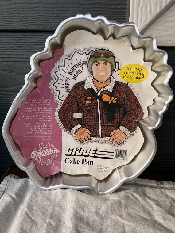 Wilton Christmas Tree Cake Pan/vintage Holiday Cake Pan/1986 Made in Korea  