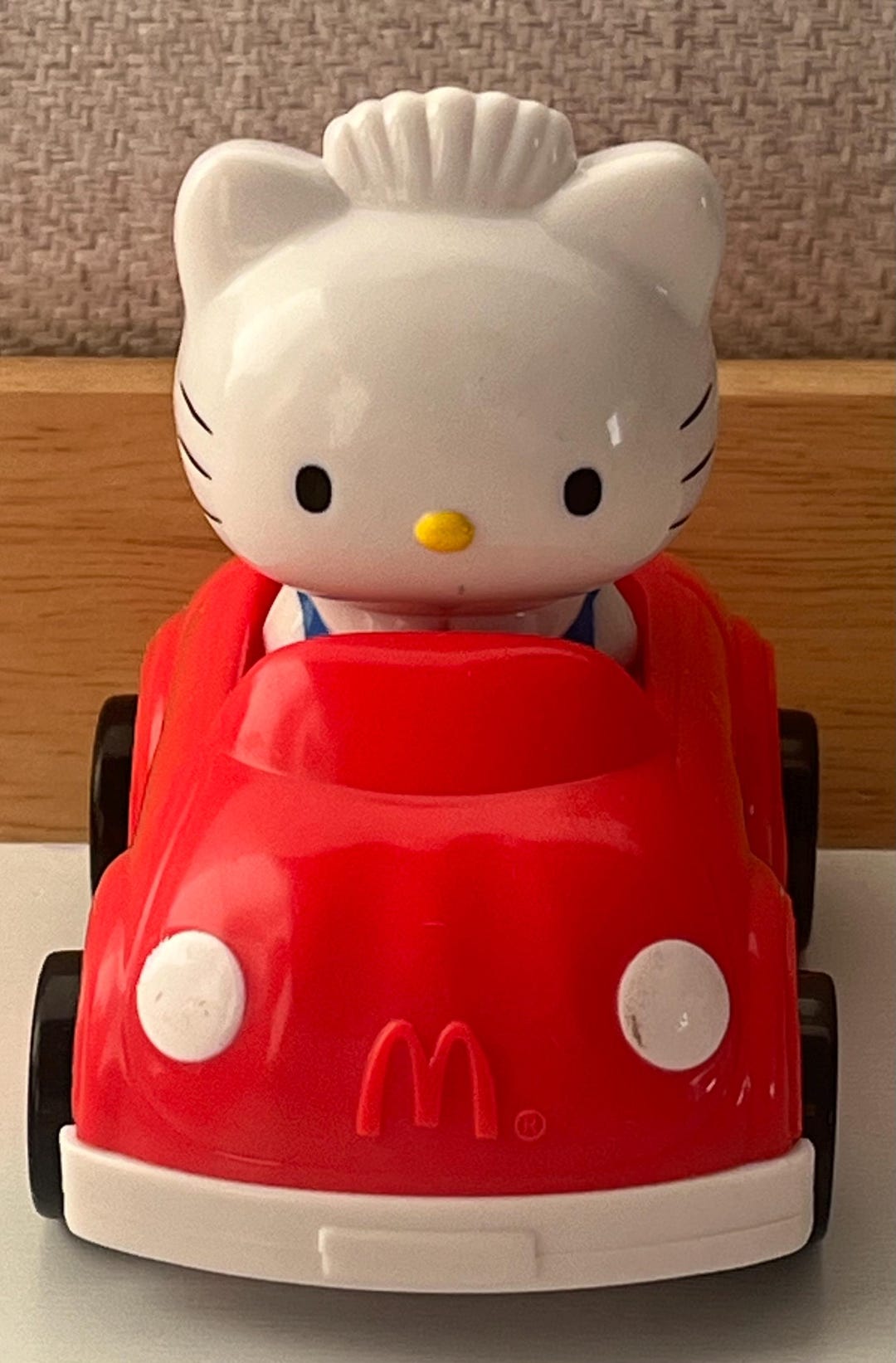 特製Hello kitty 2000年限定版 il_1080xN.6709733219_4vxy.jpg