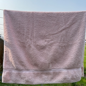Vintage Leshner Mills Bath Towel Peach 100% Cotton Made in the USA