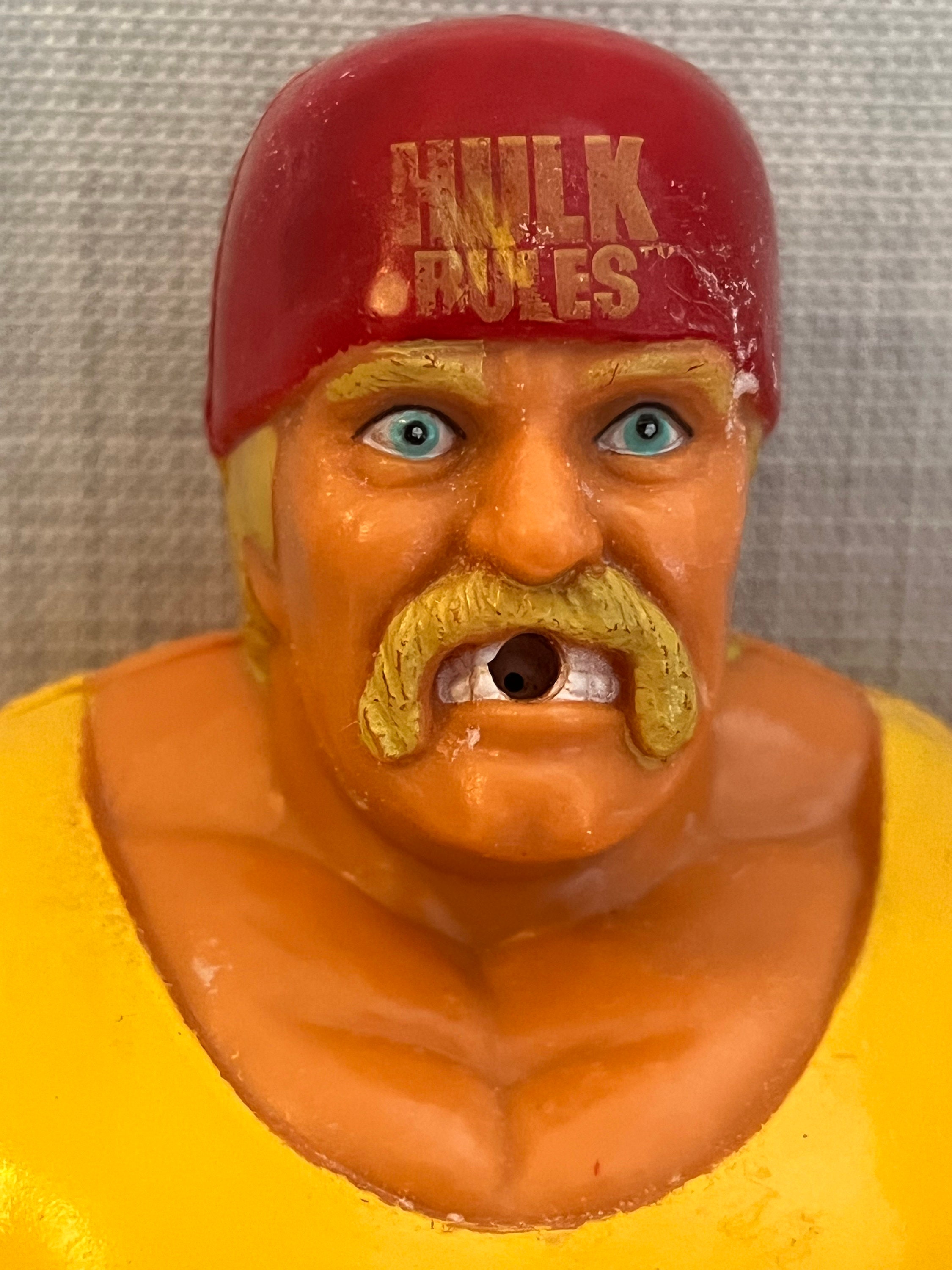 WWE『HOGAN』WATER PUMPER WWE『HOGAN』WATER PUMPER