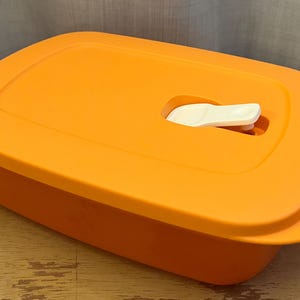 Tupperware Crystal Wave Plus Orange Container 1L, 4 cups, 7363A, 7366A