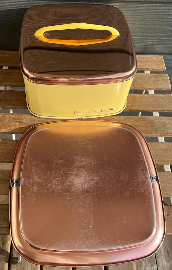 Mid Century Copper Top Metal Cake Tin by Lincoln Beautyware Yellow