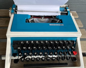 Teal Blue MCM Typewriter Underwood 315 with Case Made in Spain