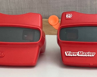 Vintage 1980s Gaf View Master Toy, Made in USA, in Great Shape Vintage 1980s Gaf View Master Toy, Made in USA, in Great Shape