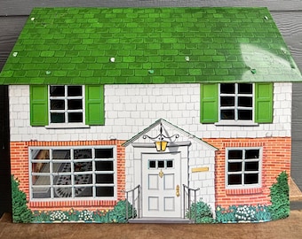 Vintage Colonial 2 Storey mid century Marx Lithograph Tin Dollhouse Toy