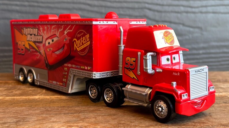 Disney / Pixar Cars Movie Semi Truck Haulers 1:55 Scale CHOOSE From - Etsy