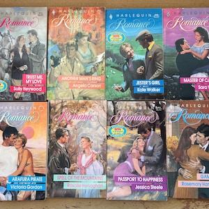 Romanzi rosa vintage Harlequin, letture per adulti in brossura del 1989 e 1990. Otto tra cui scegliere.