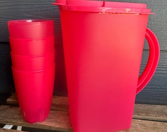 Tupperware Floresta-kan 3,7 l of 1 gallon inclusief 4 bijpassende glazen 525 ml rood