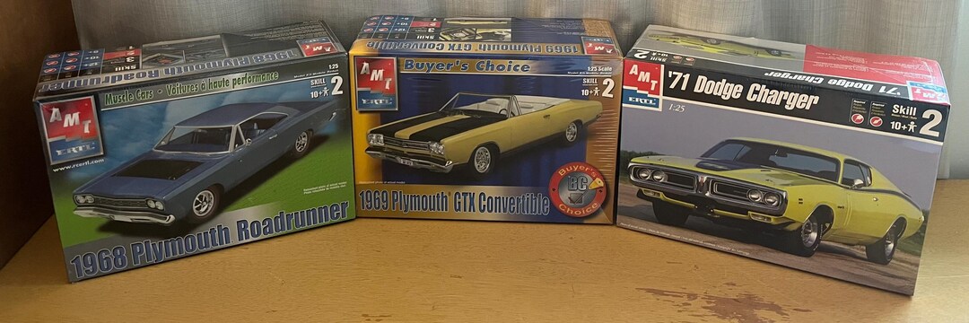 AMT / ERTL Plastic Model Kit 1:25 Scale Skill 2 Ages 10+. Nib NRFB ...