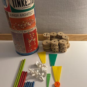 Mid Century TinkerToy Junior Architect by Irwin Toys