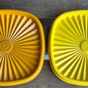 Tupperware Servalier Replacement Lid 841 6” Square Choose from 2 different Yellow's
