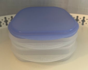 Vintage Tupperware-koelkast stapelbaar Deli Keeper 5102A/5103A lichtblauw 2 containers 1 deksel vlees kaas vleeswaren opslag