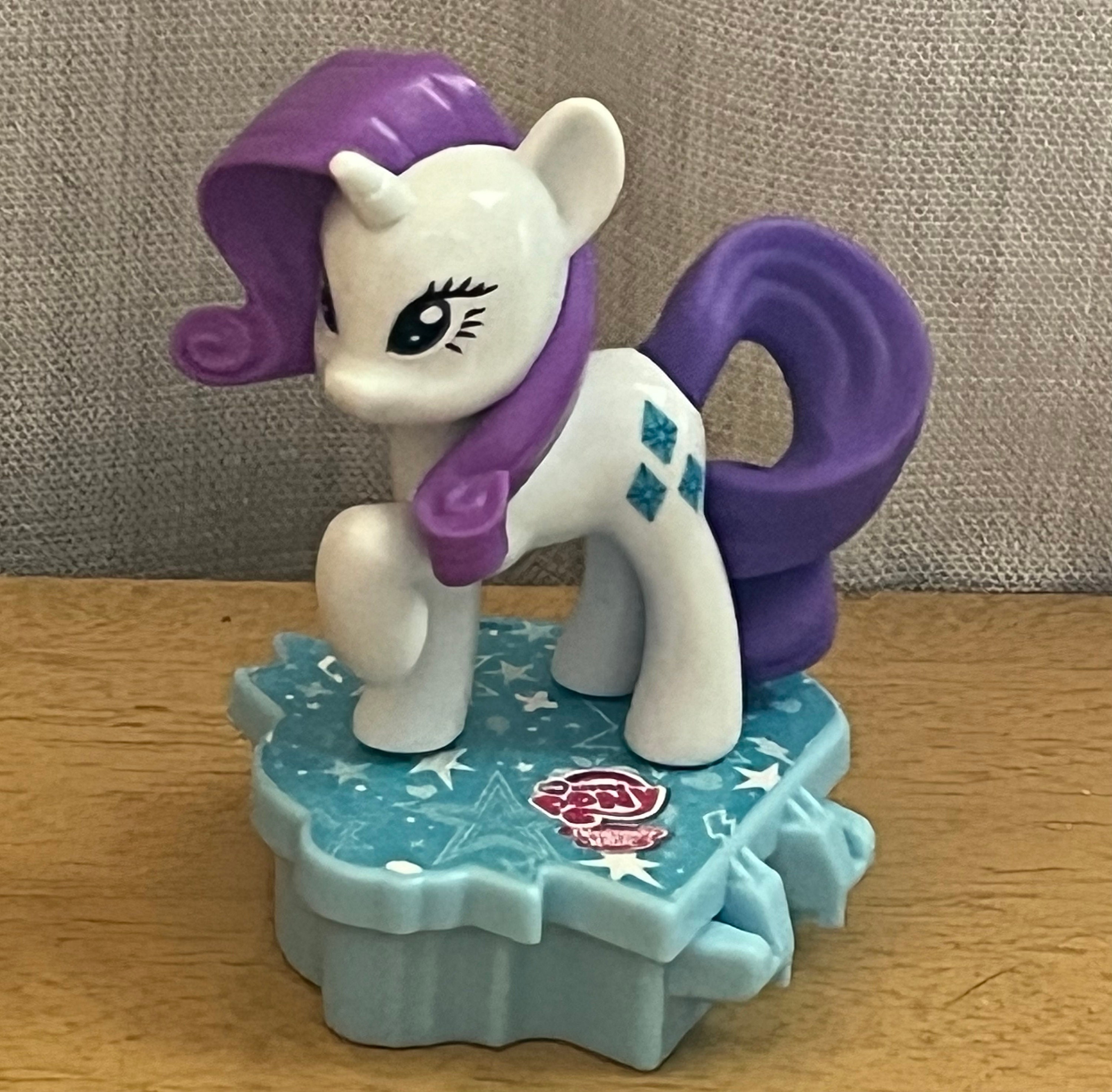 My Little Pony G4 Rarity with Stand for Earrings, Knick Knacks Maxi  Surprise Egg by Kinder Toys