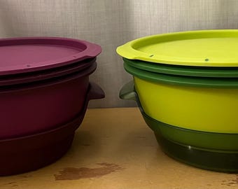Tupperware Micro-ondes Tupperware MicroGourmet / Micro Vap' Cuiseur-vapeur  Pour Four  Micro-ondes Violet 2,5 L + 0,4 L Tupperware MicroGourmet 2.5L
