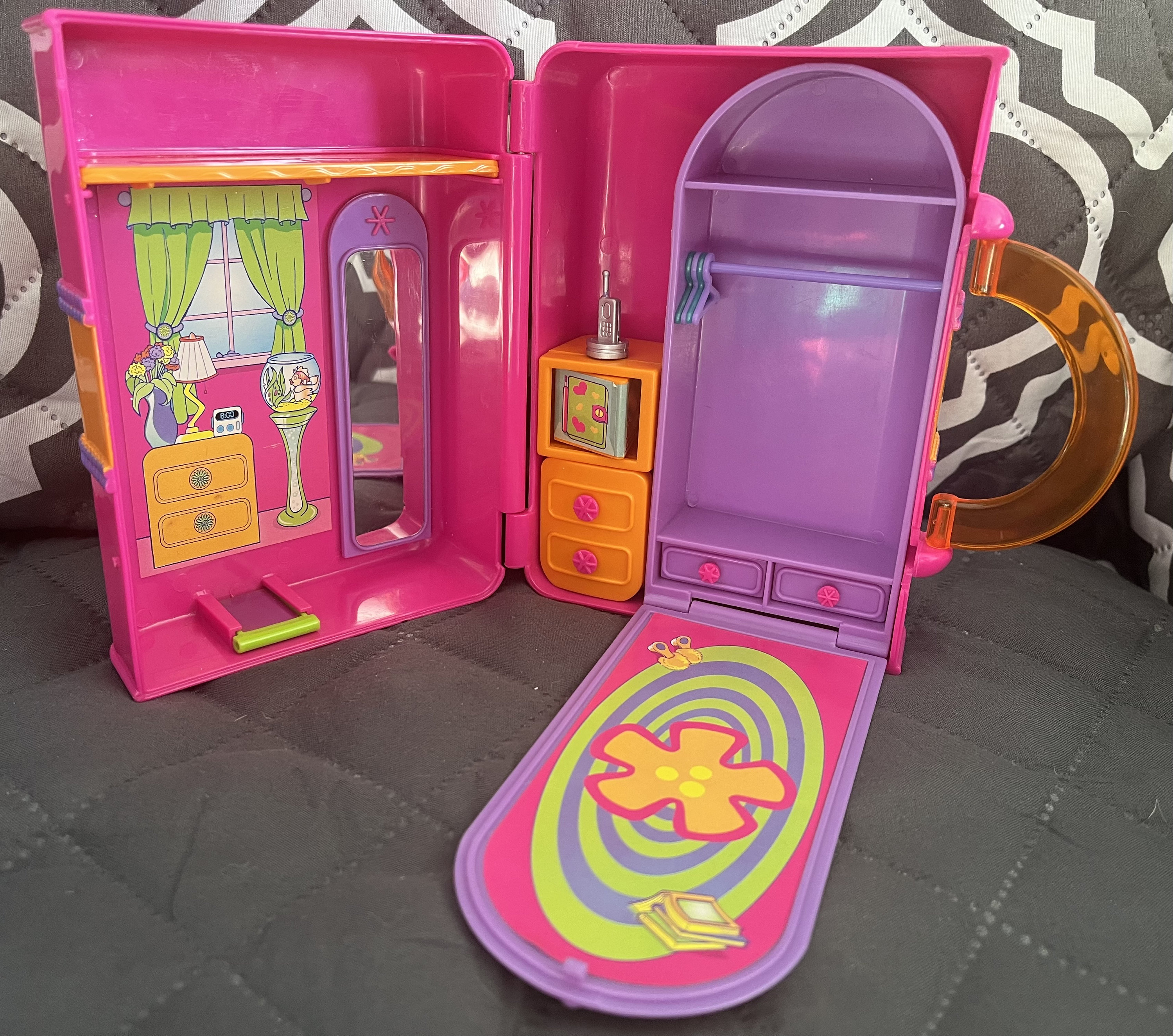 レア！【NYで購入】ヴィンテージボックス　大型3個　Kate's Paperie Vintage Polly Pocket Storage Cases: Dresser, Wardrobe, Fold-out