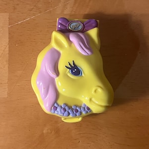 Vintage 1994 Polly Pocket Pony Ridin’ -  Bluebird Toys Swindon England Furry Pets Collection.