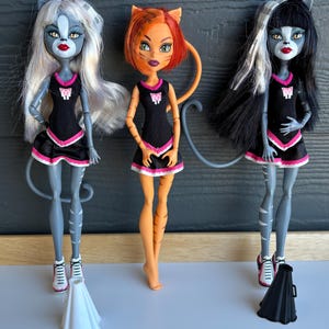 Monster High Fearleading Doll Set WereCat Sisters 11” Tall