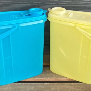 Tupperware Beverage Buddy Juice Jug with handle & flip top pour spout 587/510/588