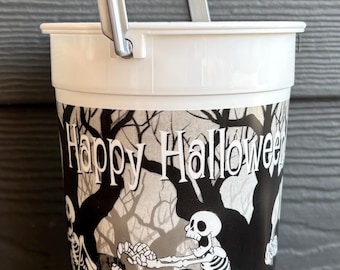 Cubo de palomitas de maíz vintage de Disney Parks de 1993 con baile de esqueletos de Halloween