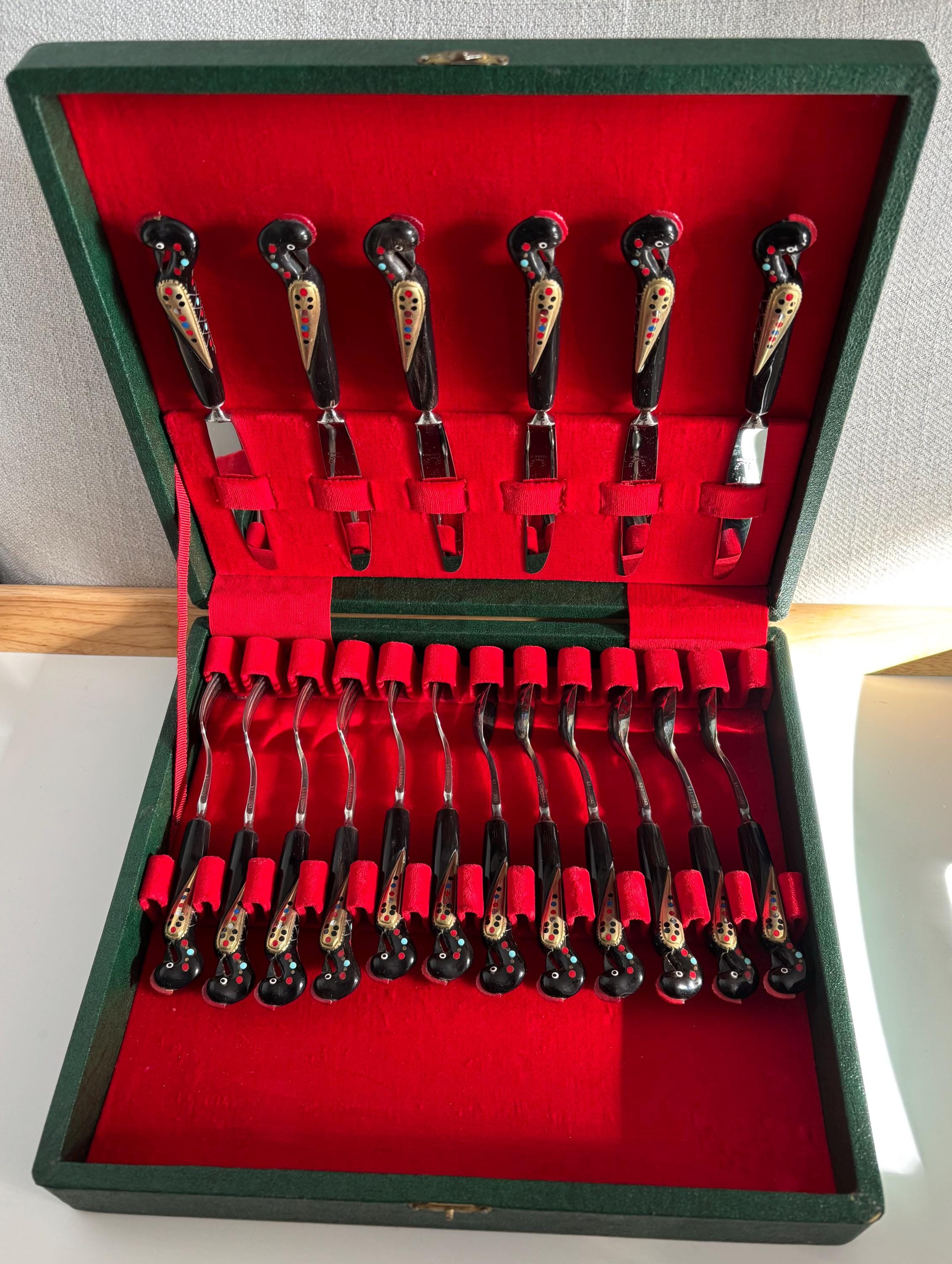 古家具 エルザ ワールドファーニチャー 6段7杯 Alfred Haddad Cutlery Set 18 Pieces Jezzine Phoenix Firebird