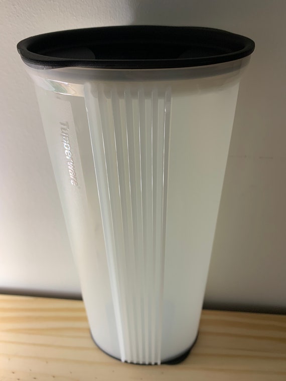 2 Boîtes Tupperware à Spaghettis Vintage – 1,1 L – Très Bon état