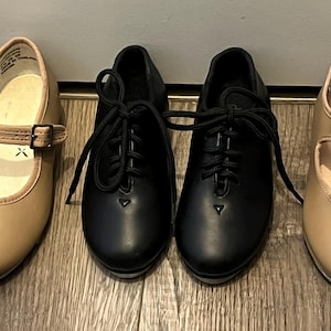 Children’s Capezio and Danshuz Tap or Jazz Shoes. Choose from the 3 Listed