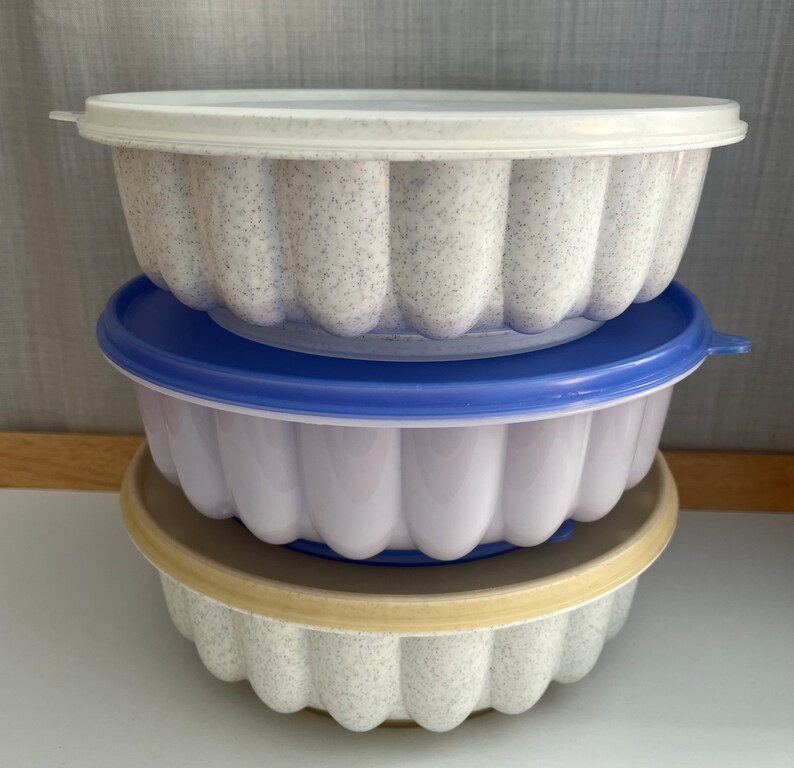 Tupperware Jello Molds Pans 1201 / 1202 / 1203 3 to Choose From Blue