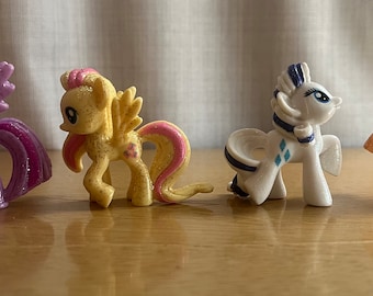 My Little Pony Famous Friends Set – Includes Rarity, Photo Finish & Hoity Toity Figures - View #2