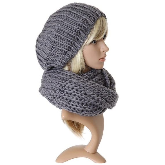 Set da donna di cappelli sciarpa cappello lavorato a maglia