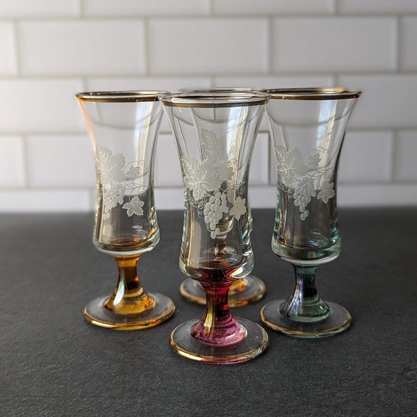 Vintage Set Harlequin Sherry Glass with Grape Motif and Gold Trim