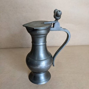 Vintage Pewter Lidded Syrup Pitcher with Acorn Finnial