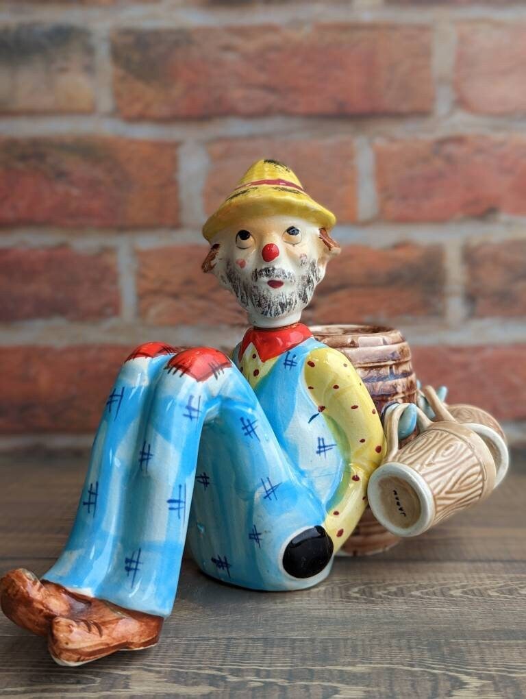 Vintage Novelty Man Leaning Against Barrel Hand Painted Decanter/Teapot with Cups