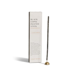 Black Copal Incense Sticks – 7 Hand-Rolled Sticks from Peru