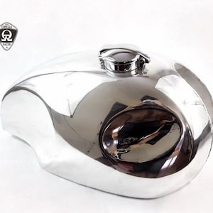 Kawasaki W650/W800 – Aluminium Tank “Vallelunga”