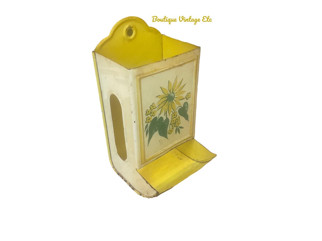 Vintage Tin Match Holder Wall Mount Match Holder Etsy