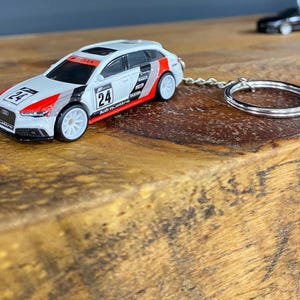 2017 Audi RS6 Avant Replica Auto Schlüsselanhänger mit personalisierter Geschenkbox