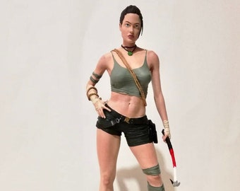 Handgjord Lara Croft-staty: Tomb Raider-karaktärsfigur