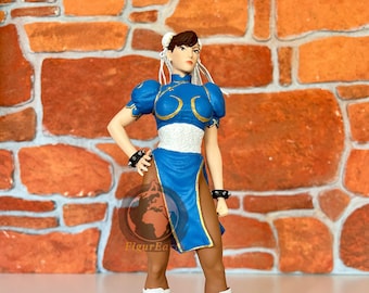 Handmade Chun-Li Statue: Street Fighter Figure