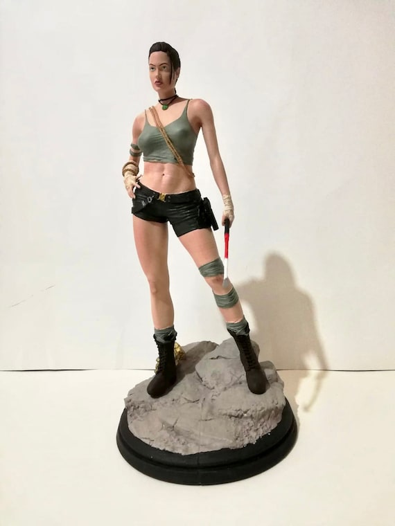 Lara Croft Figure, Tomb Raider Character Figure,lara Croft Statue