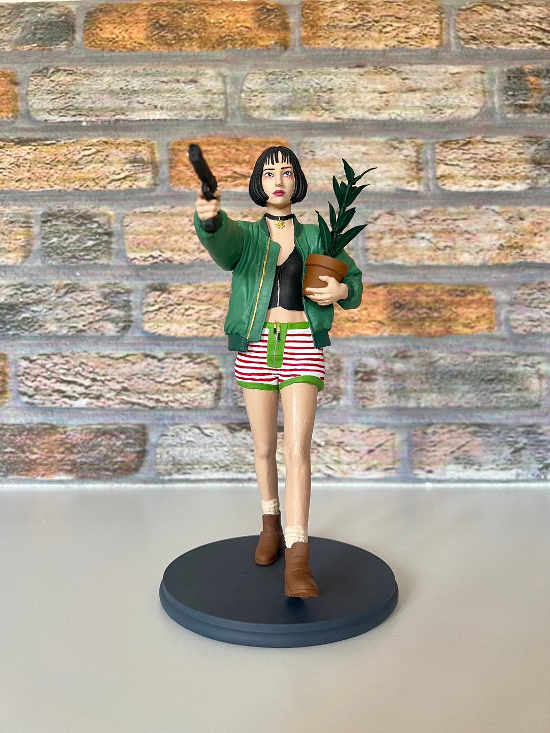 Mathilda Leon Figure 25 Cm - Etsy Mathilda Leon Figure 25 Cm - Etsy