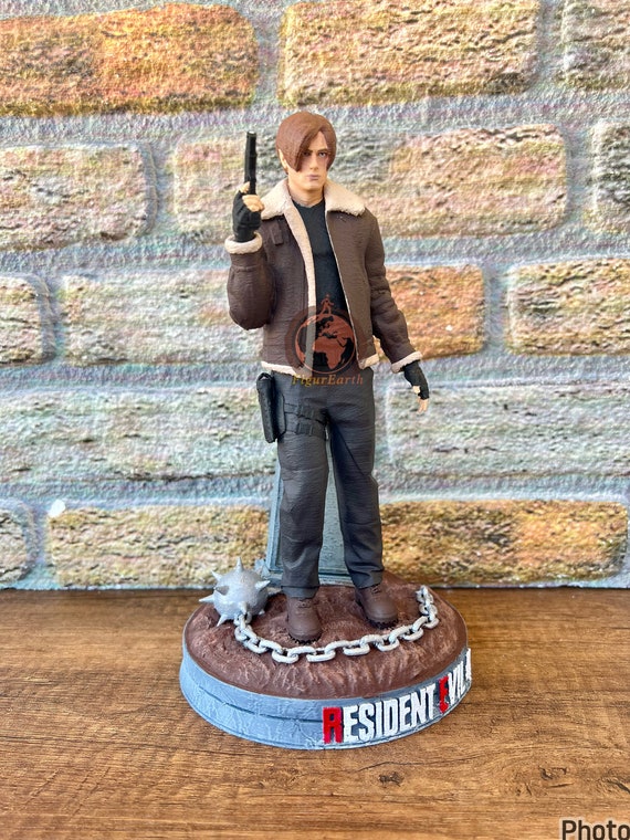 Leon S. Kennedy フィギュア バイオハザード 手作りのレオン・ケネディ バイオハザード像 - Etsy 日本