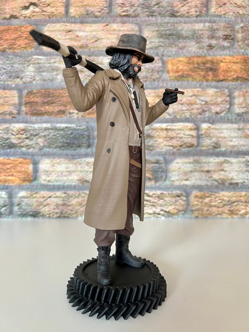 Heisenberg Figureheisenberg Statue Resident Evil Figure Etsy