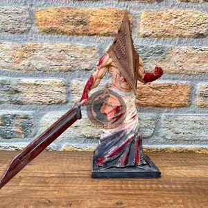 Pyramid Head Figure,Silent Hill,Pyramid Head statue