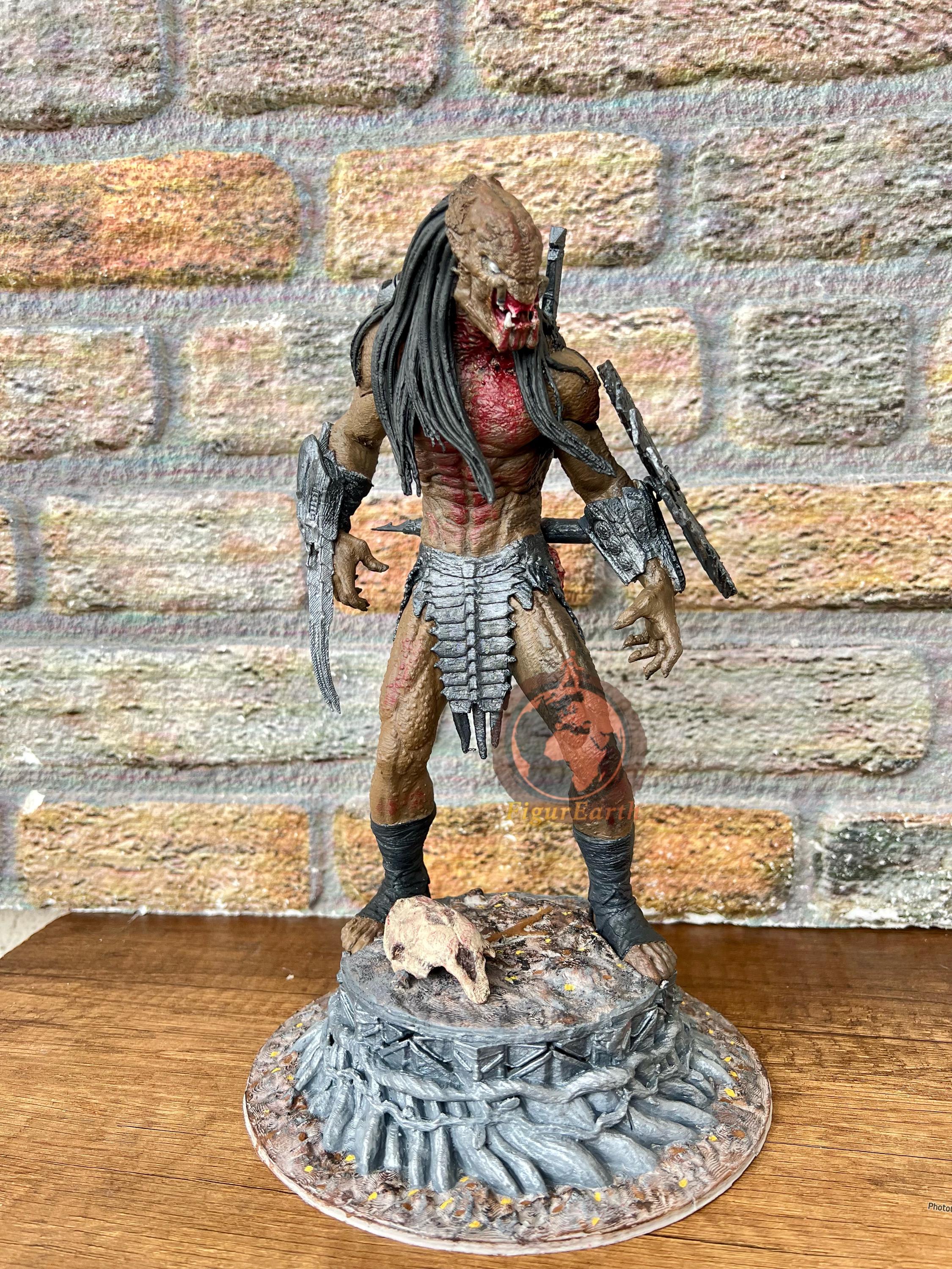 Predator Figure Collectible | Handmade Sci-fi Diorama | Pop Culture ...