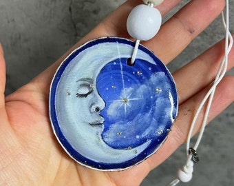 Bemalte Holzscheibe, Mond, Anhänger, Dekoration, Kunst, Acryl, Resin