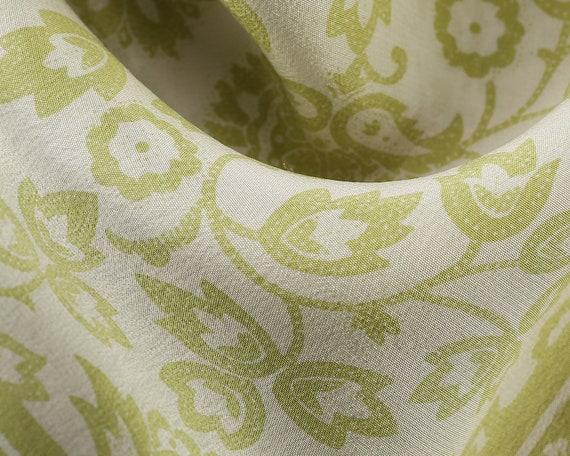 Small Scarf Green Silk Floral Kerchief Silk Banda… - image 3