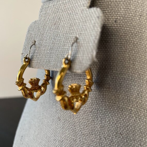 Claddagh Gold Heart Crown Gem claddagh-gold-heart-crown-gem