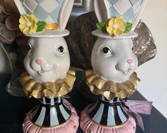 Candelabro de conejo retro con aspecto de Mackenzie Childs