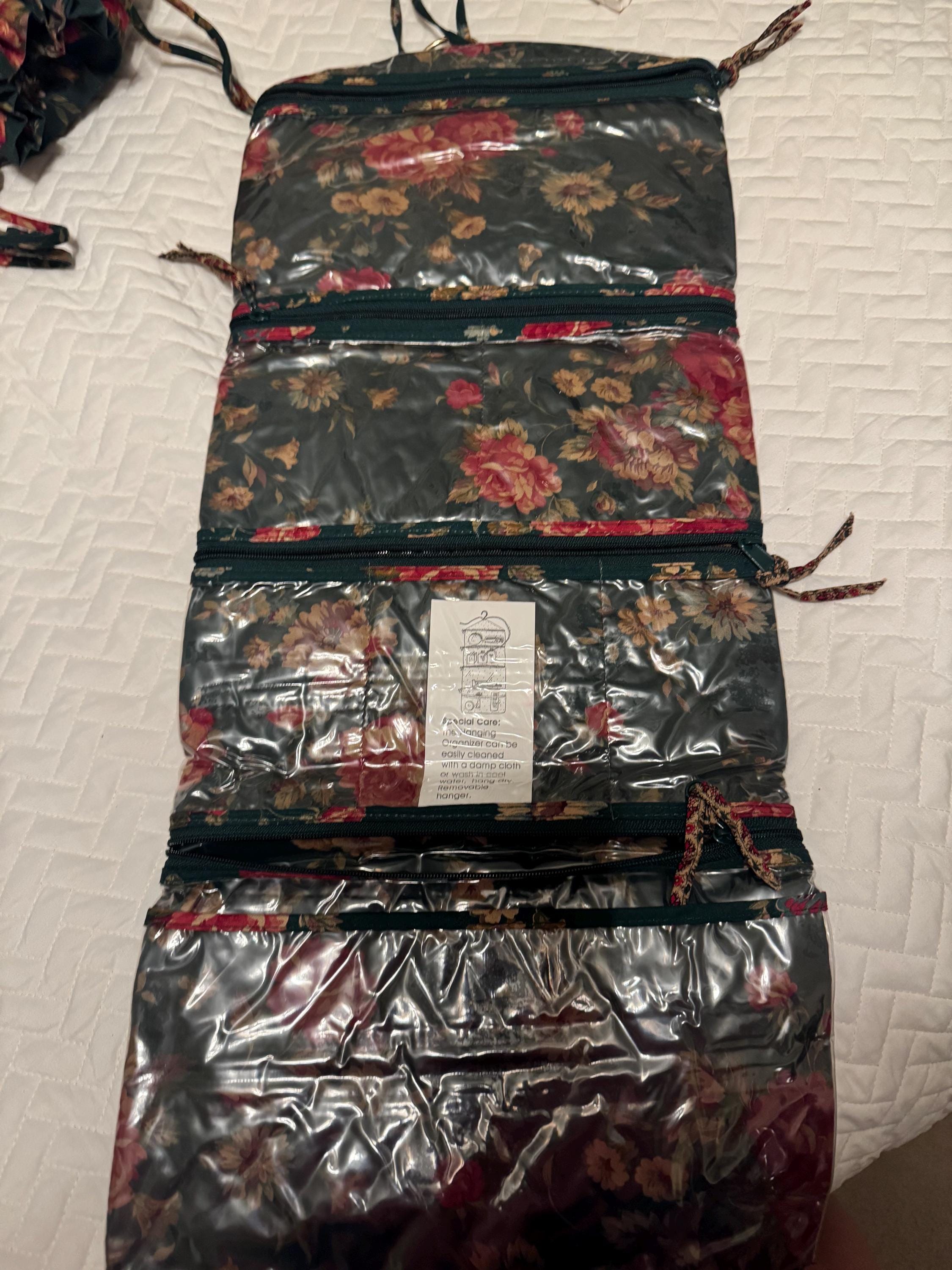 Vera bradley travel hanging bag - Etsy 日本